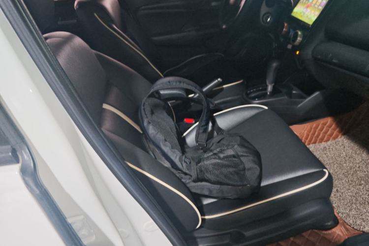 Used Honda Fit 2018 1.5L CVT Comfort Sunroof Version