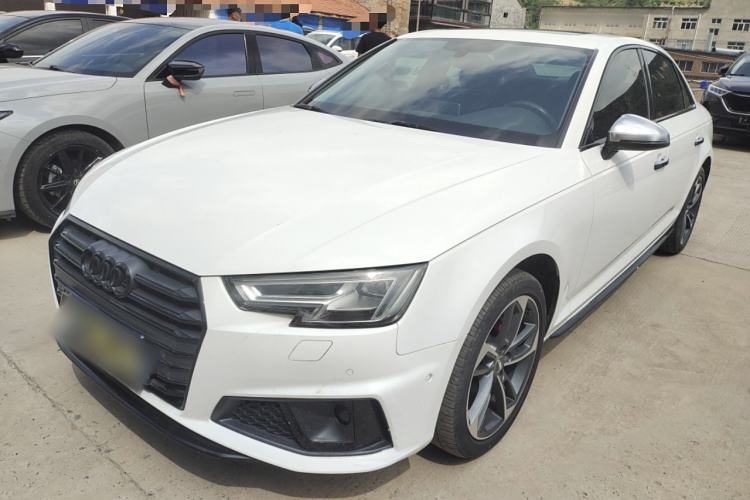 Used Audi A4L 2019 40 TFSI Fashion Edition China VI Emission Standard
