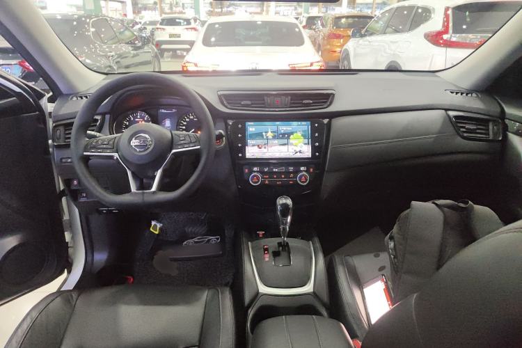 Used Nissan X-Trail 2019 2.0L CVT Smart Connect Comfort Edition 2WD
