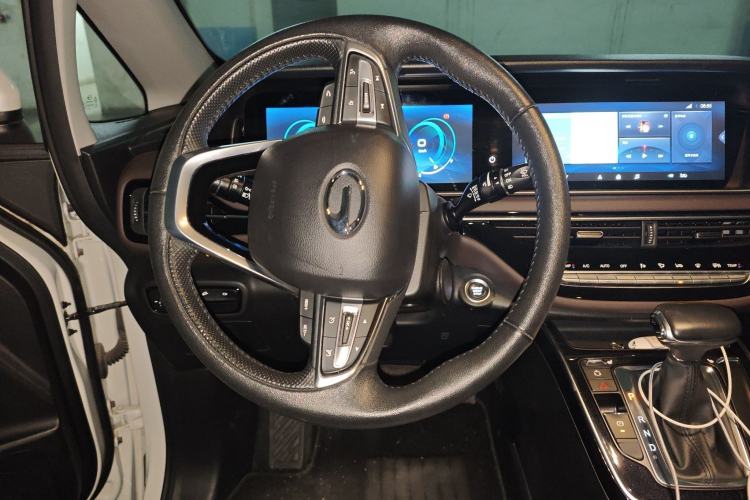 Used GAC Trumpchi M6 2019 270T DCT Prestige Edition (6-Seater) China VI
