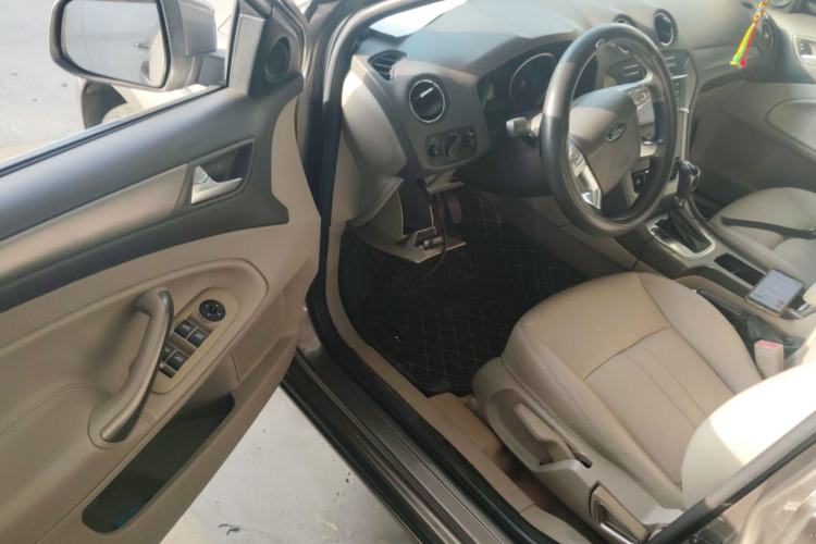 Used Ford Mondeo 2013 2.3L Fashion Edition
