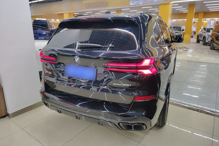 Used BMW X5 2023 xDrive 30Li Luxury M Sport Night Edition Package