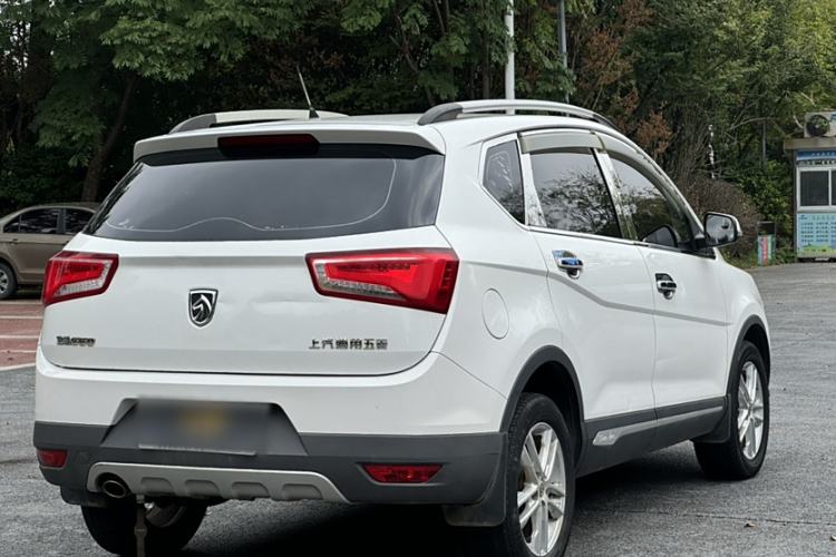 Used Baojun 560 2016 1.8L Manual Value Edition
