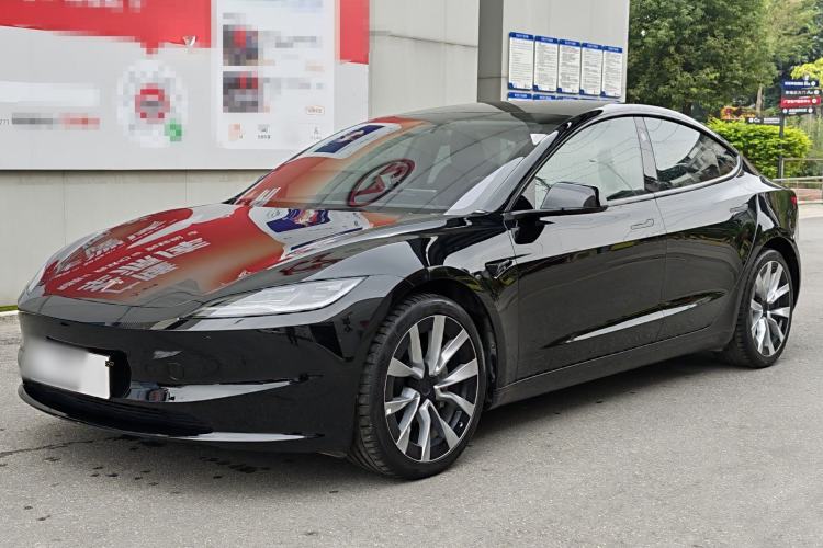 Used Tesla Model 3 2023 Long-Range All-Wheel-Drive Version

