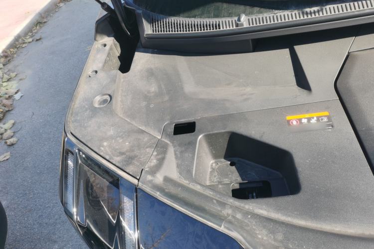 Used Zeekr 009 2024 7-Seater Walk-Through Version Four-Wheel Drive 108 kWh