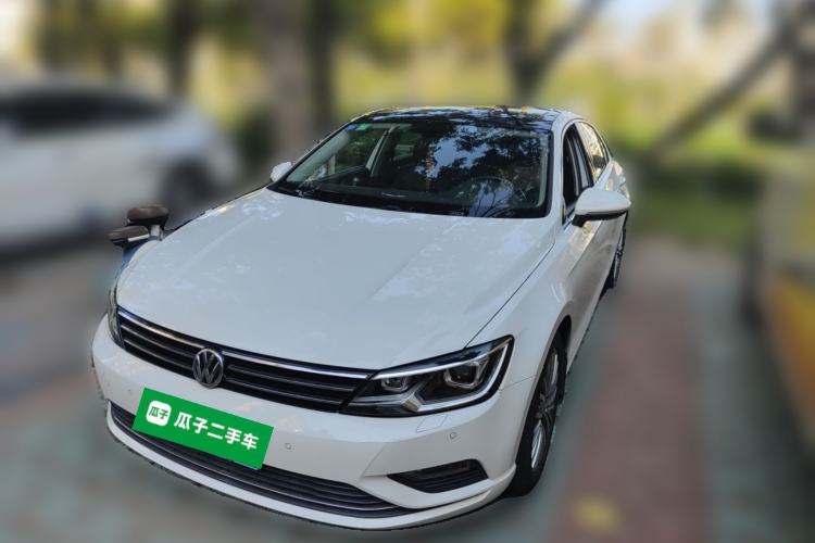 Used Volkswagen Lamando 2015 280TSI DSG Luxury Edition