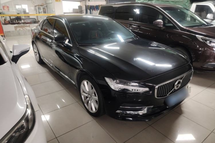 Used Volvo S90 2020 T5 Zhiyi Luxury Edition
