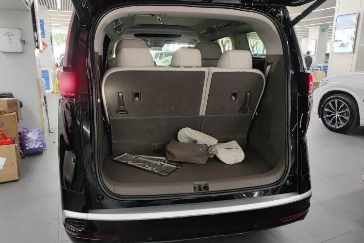 Used Denza D9 2022 DM-i 970 Four-Wheel Drive Prestige Model