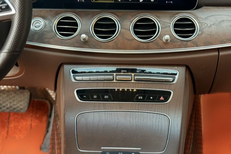 Used Mercedes-Benz E-Class 2022 Revised Version E 300 L Luxury Edition
