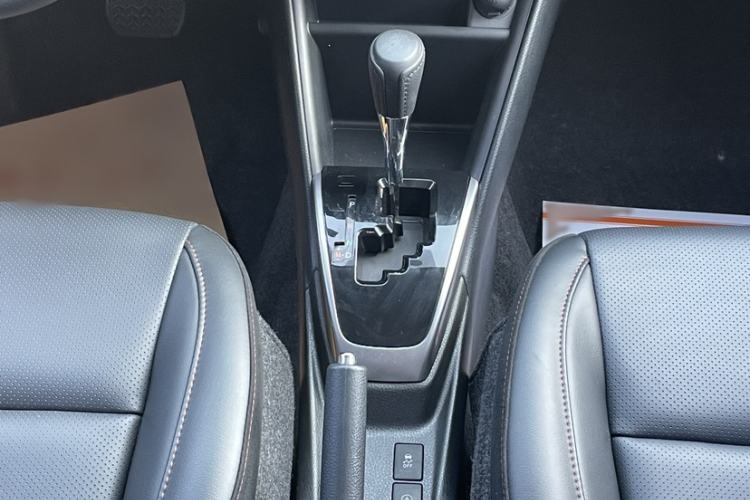 Used Toyota YARiS L 2020 X-Trail X 1.5L CVT Luxury Edition
