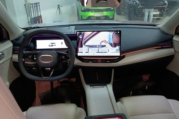 Used Lynk & Co 06 2025 Shero 1.5T Purple Special Edition
