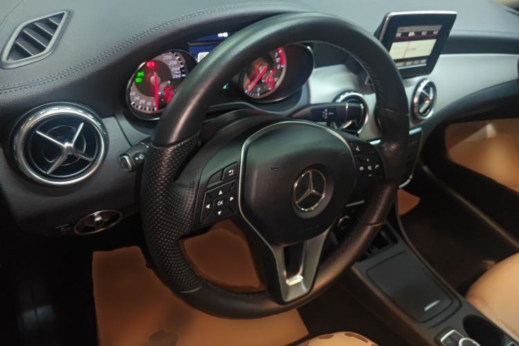 Used Mercedes-Benz GLA 2015 GLA 200 Sport Edition