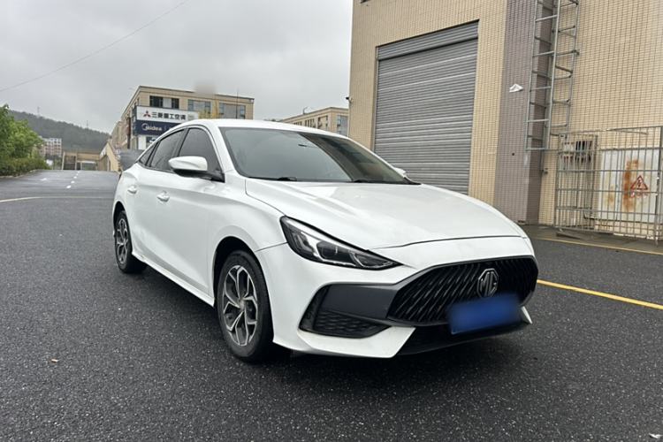 Used MG 5 2023 180 DVVT Manual Fashion Edition
