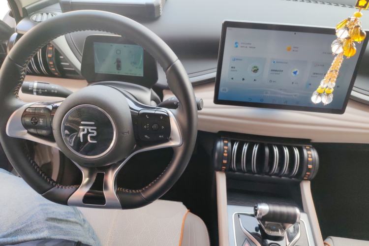 Used BYD Yuan PLUS 2024 Honor Edition 510KM Beyond Model
