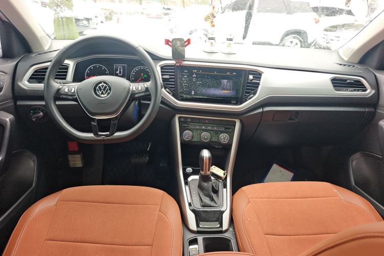 Used Volkswagen T-ROC 2022 280TSI DSG Two-Wheel Drive Elite PLUS
