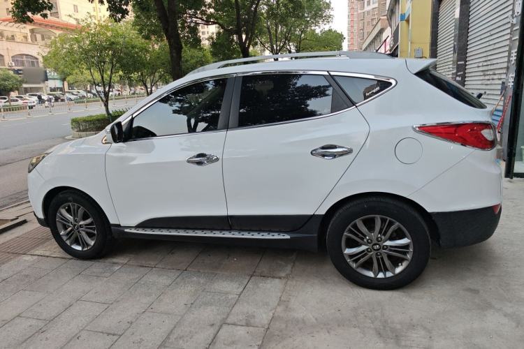 Used Hyundai ix35 2015 2.0L Automatic 2WD Smart Type China IV
