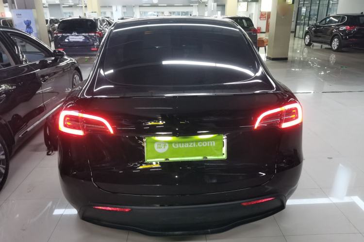 Used Tesla Model Y 2022 Rear-Wheel-Drive Version