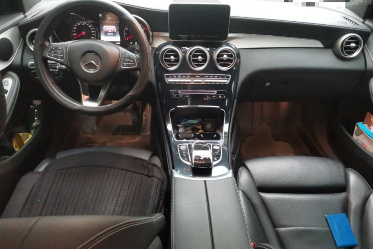 Used Mercedes-Benz GLC 2019 GLC 200 L 4MATIC
