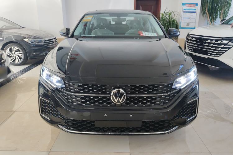 Used Volkswagen Passat 2026 Model, Outstanding 380TSI Xingkong Longteng Edition
