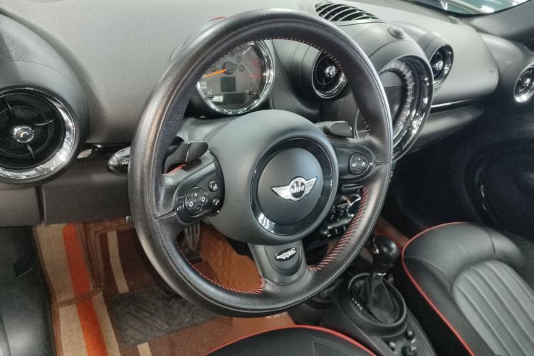 Used  JCM COUNTRYMAN 2014 1.6T JOHN COOPER WORKS ALL4