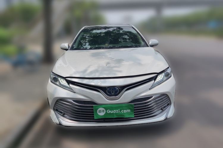 Used Toyota Camry 2019 Dual-Engine 2.5 HG Luxury Edition China VI Standard
