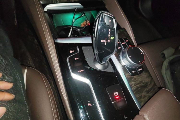 Used BMW 5 Series 2021 525Li M Sport Package