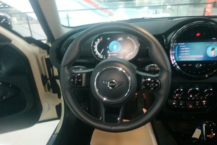 Used  Clubman 2022 Facelift 1.5T COOPER Connoisseur
