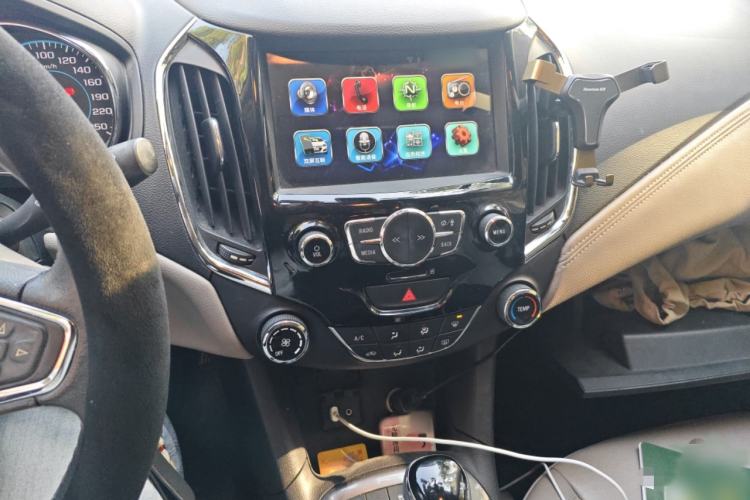 Used Chevrolet Cruze 2015 1.4T DCG Luxury Edition