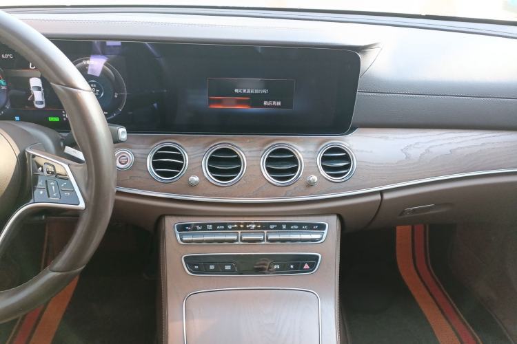 Used Mercedes-Benz E-Class New Energy 2022 Facelift E 350 e L Plug-in Hybrid Sedan
