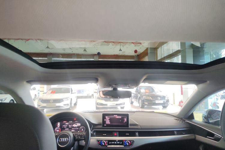 Used Audi A5 2017 Sportback 40 TFSI Fashion Model