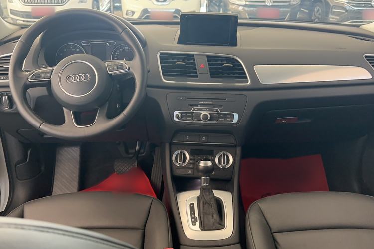 Used Audi Q3 2015 30 TFSI Comfort Model