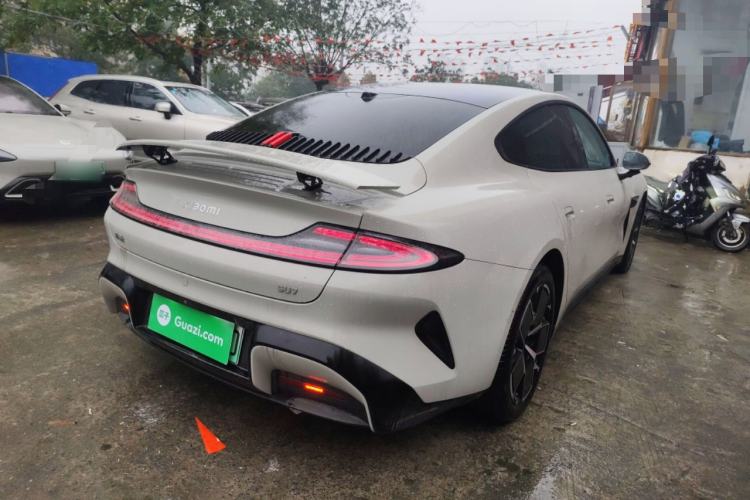 Used  SU7 2024 Rear-Drive Long-Range Intelligent Driving Version
