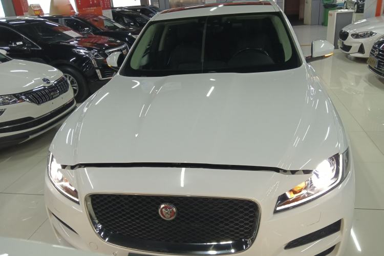 Used Jaguar F-PACE 2020 2.0T Urban Deluxe Edition
