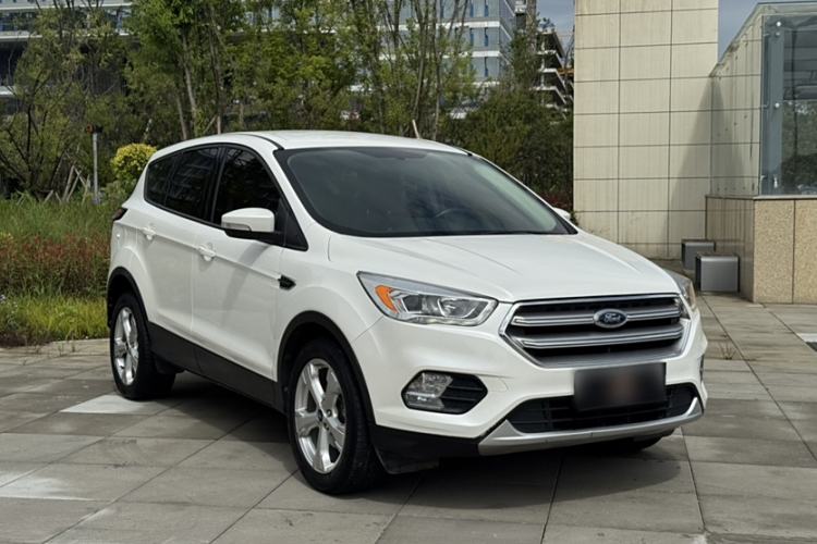 Used Ford Kuga 2017 EcoBoost 180 Two-Wheel-Drive Elite Trim
