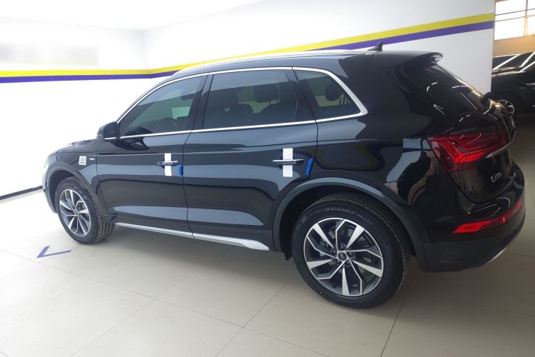 Used Audi Q5L 2022 Updated Version 40T Luxury Elegant Edition
