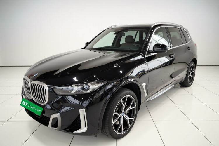 Used BMW X5 2023 xDrive 30Li Luxury M Sport Package
