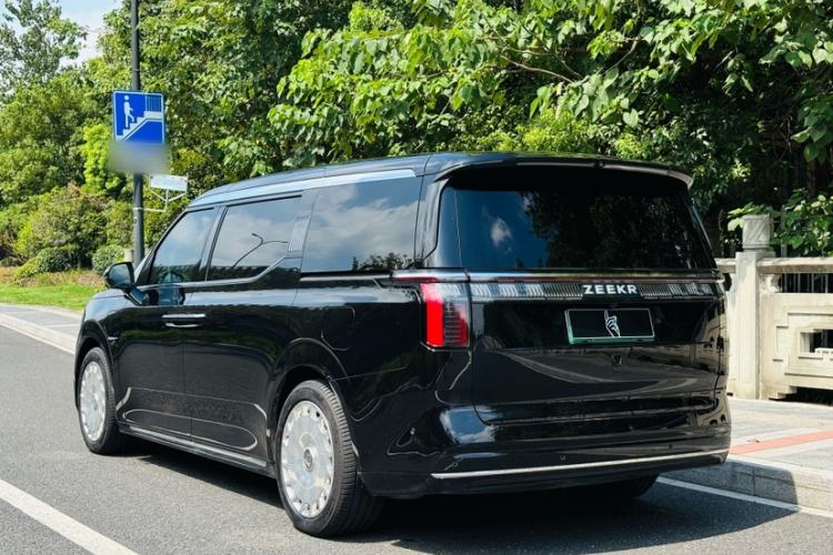 Used Zeekr 009 2024 Six-Seat Executive Version 4WD 140 kWh