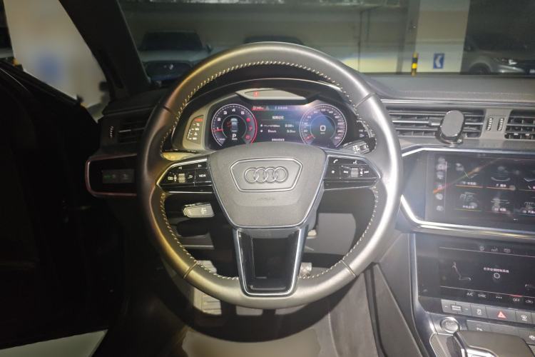Used Audi A6L 2019 40 TFSI Luxury Dynamic Model
