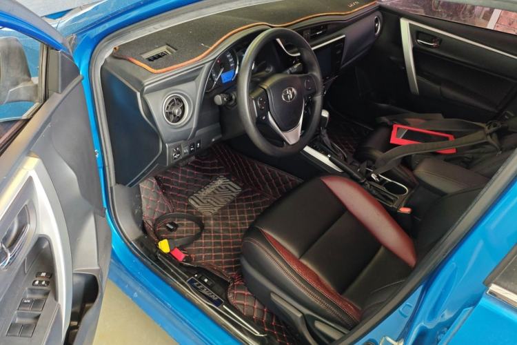 Used Toyota Levin 2017 Revised Version 185T CVT Elite Edition China VI Standard
