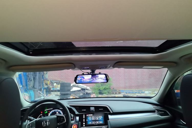 Used Honda Civic 2016 220TURBO CVT Luxury Edition
