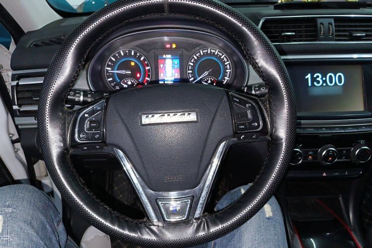 Used Haval H2 2017 Blue Label 1.5T Manual Two-Wheel Drive Elite Model
