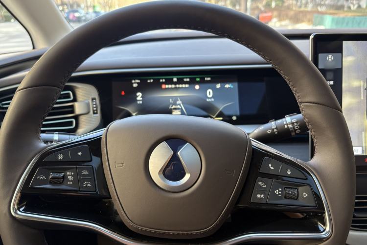 Used Denza D9 2024 DM-i 980 Four-Wheel Drive Prestige Model