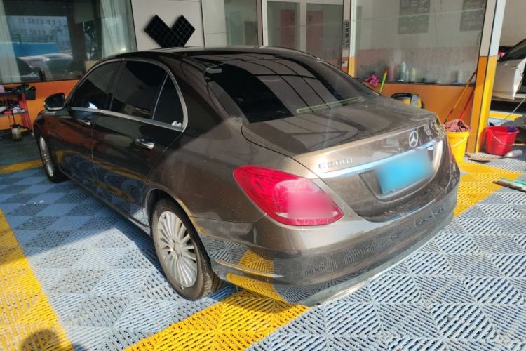 Used Mercedes-Benz C-Class 2015 C 200 L