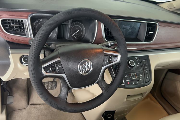 Used Buick GL8 2017 25S Luxury Version China V Standard