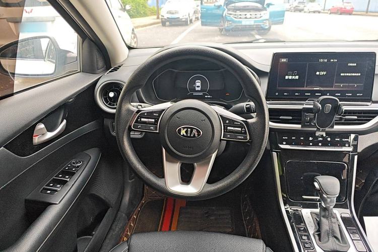 Used Kia K3 2020 1.5L CVT Fashion Edition
