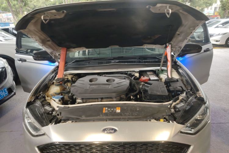 Used Ford Mondeo 2017 EcoBoost 200 Luxury Model
