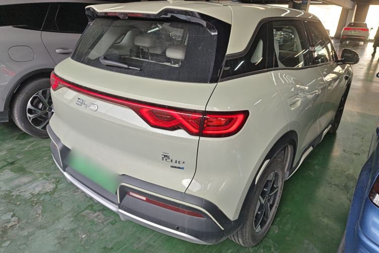 Used BYD Yuan UP 2025 Intelligent Driving Version 401 km Leading Edition
