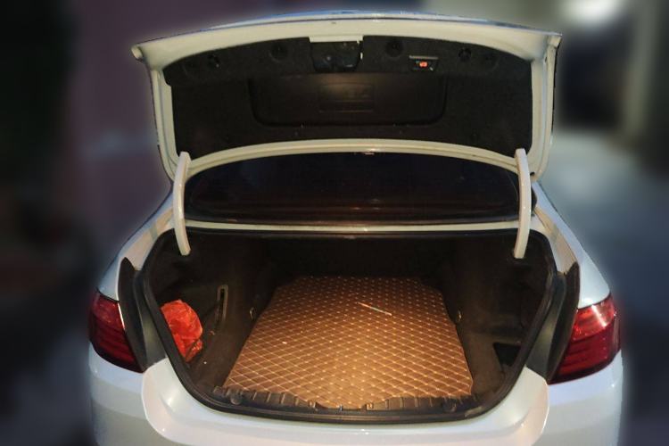 Used BMW 5 Series 2017 525Li Leading Model