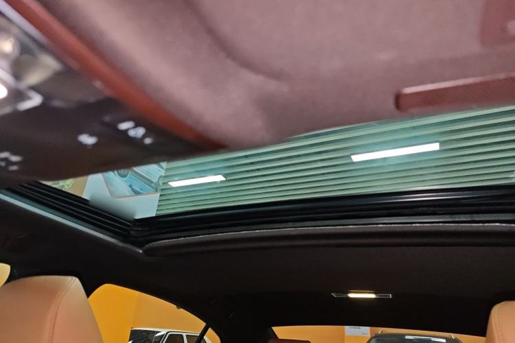 Used Lexus ES 2018 300h Premier Edition China VI Standard
