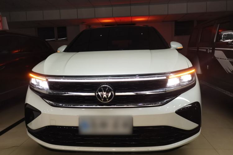 Used Volkswagen Talagon 2021 380TSI Four-Wheel Drive R-Line Touareg Edition